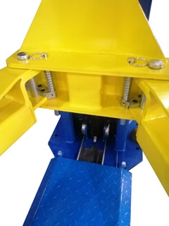 Подъемник двухстоечный BRANN T5.5